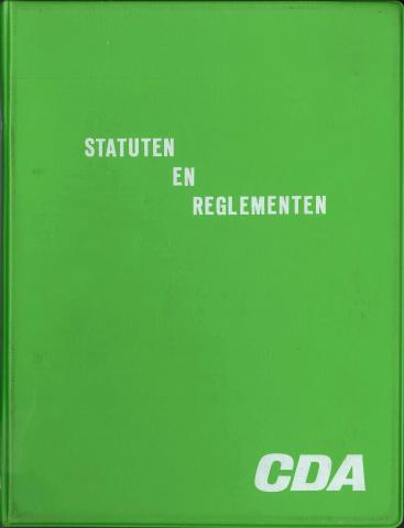 Voorkant van de Statuten en reglementen CDA uit 1985