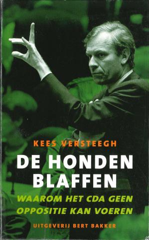 Cover van het boek "De honden blaffen" (1999)