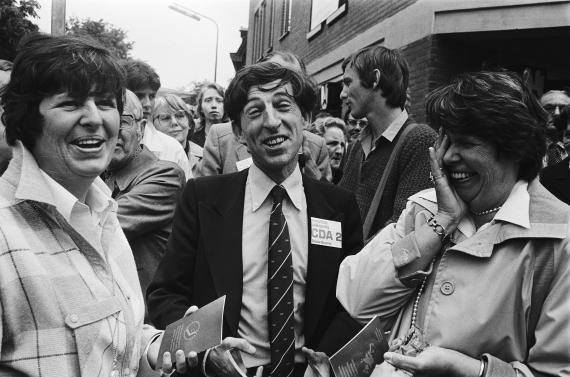Europees lijsttrekker Beumer op campagne in 1979.